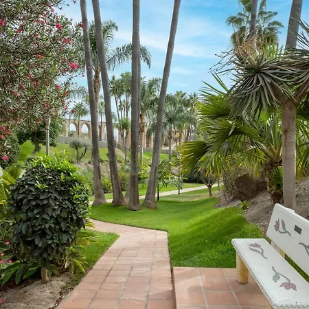 Casablanca 35 Oasis Capistrano Semesterbostad Nerja